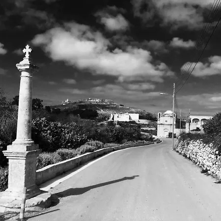 Happy From Apartment Xagħra